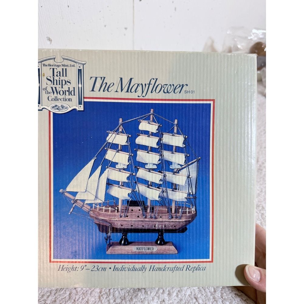Heritage Mint Tall Ships of the World The Mayflower Handcrafted Replica SH01